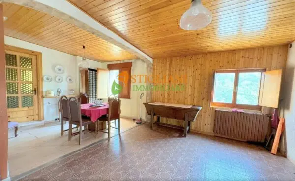 Villa via Contrada Covatta, Ripalimosani