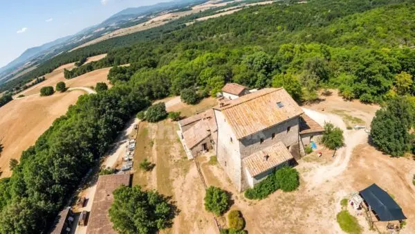 Rustico/Casale via Chiusdino Snc, Siena