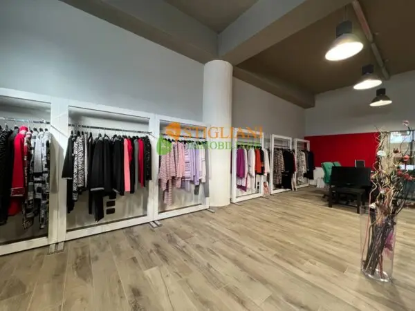 Immagine per Locale Commerciale in vendita a Campobasso zona industriale 