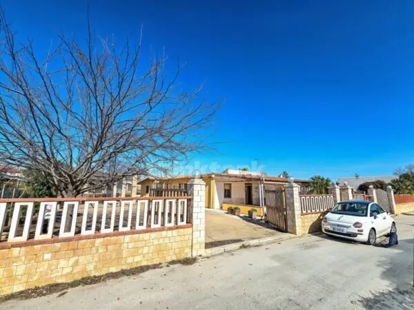 Villa via Dello Zaffiro Snc, Ispica