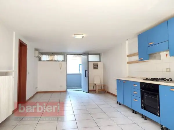 Locale Commerciale viale Dante, Cervia