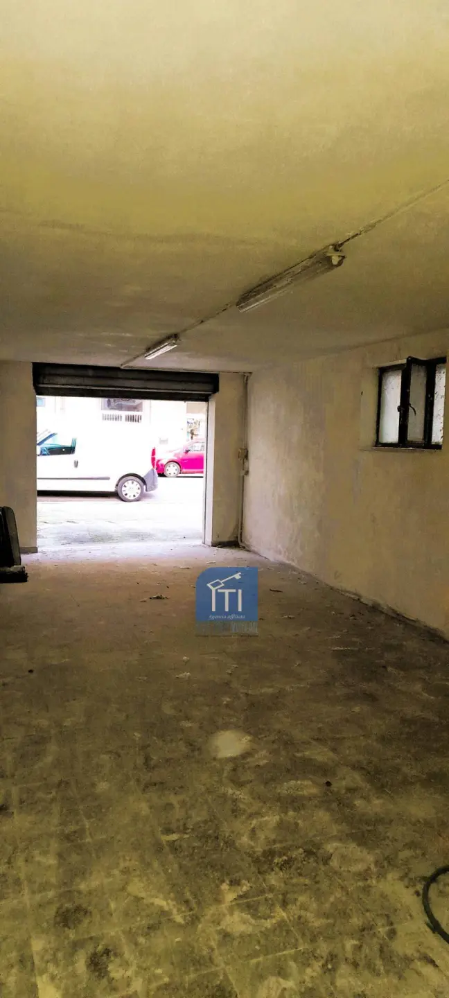 Immagine per Box / Posto auto in vendita a Cassino VIA GIOVANNI PASCOLI 