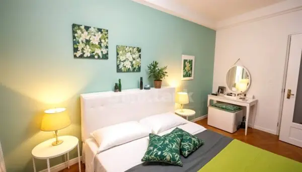 Appartamento via Centro Snc, Catania