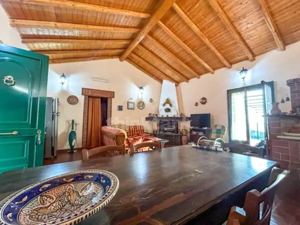 Villa via Crovacchi Snc, Santa Maria Di Licodia