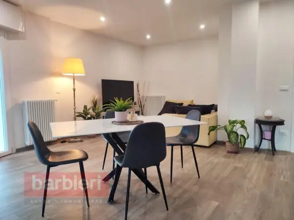 Appartamento via Cilea 7, Cervia