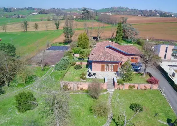 Villa via, Alessandria