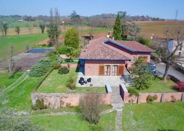 Villa via, Alessandria