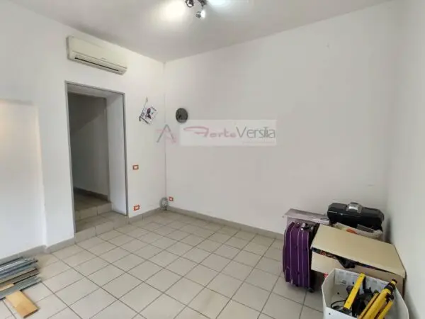 Immagine per Ufficio in vendita a Camaiore  