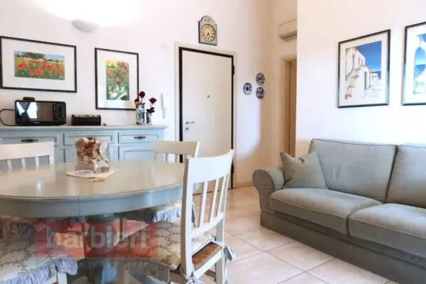 Appartamento via Leopardi, Cervia