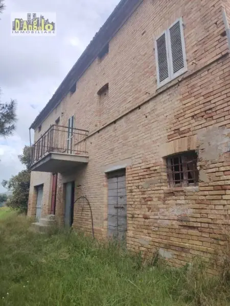 Rustico/Casale via Contrada San Lazzaro 29, Offida