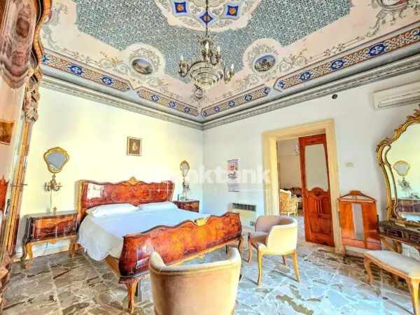 Appartamento via Campailla 12, Modica