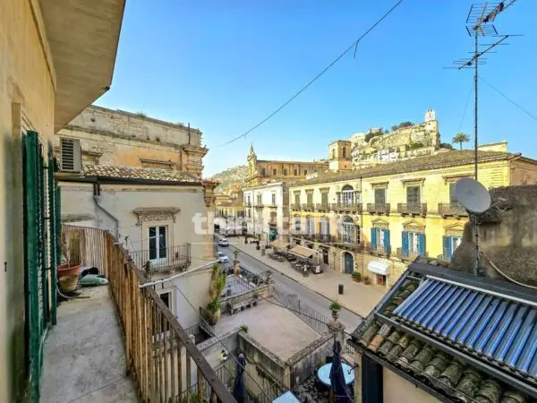 Appartamento via Campailla 12, Modica