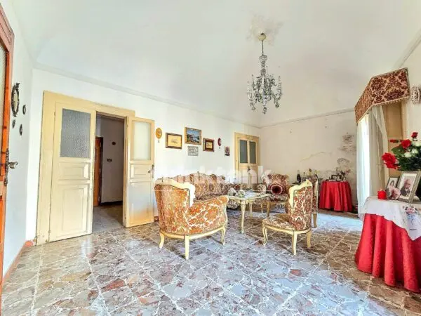 Appartamento via Campailla 12, Modica