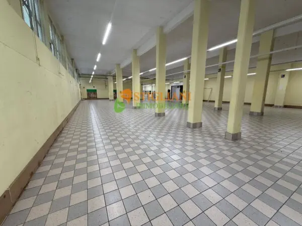 Immagine per Locale Commerciale in vendita a Campobasso Via IV Novembre 