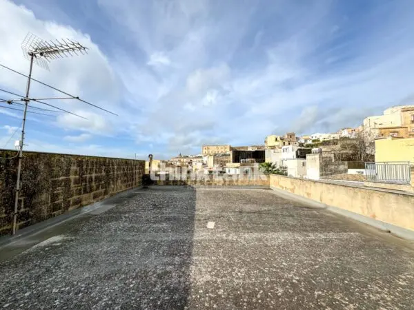 Appartamento via Angelo Cavarra, Noto
