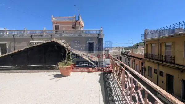 Casa Indipendente via Lapide Nuova, Calatabiano