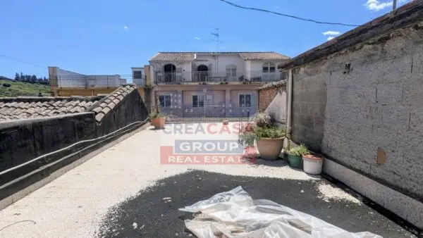 Casa Indipendente via Lapide Nuova, Calatabiano
