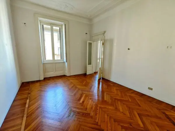 Appartamento via Spartaco 10, Milano
