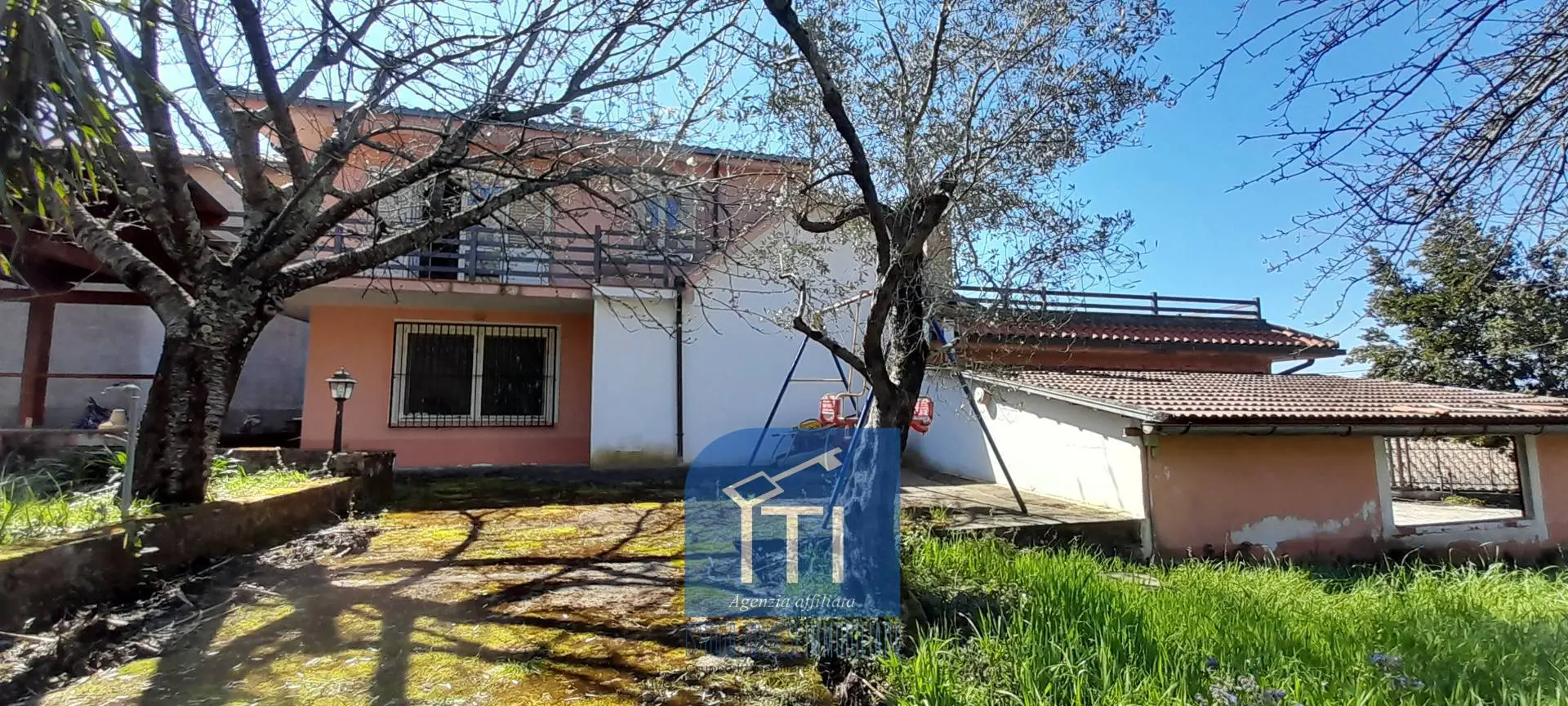 Immagine per Villa in vendita a Cervaro Via Noceromana 