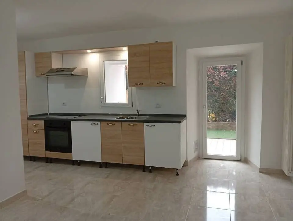 Immagine per Appartamento in vendita a Arona via Crosa 