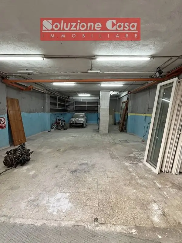 Immagine per Box / Posto auto in vendita a Canosa di Puglia via Beatrice Portinari