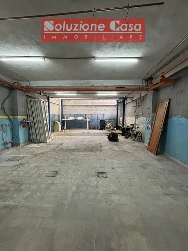 Immagine per Box / Posto auto in vendita a Canosa di Puglia via Beatrice Portinari