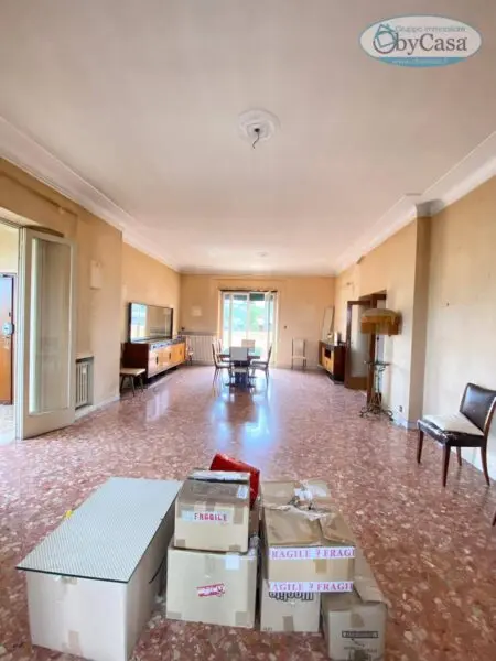 Appartamento via, Roma