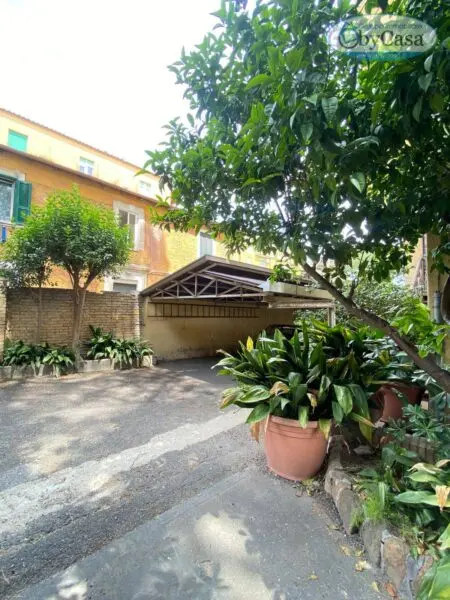 Appartamento via, Roma