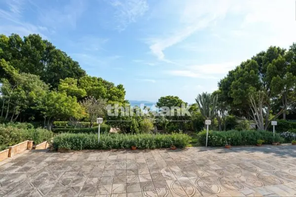 Villa via Eraclea Minoa Snc, Cattolica Eraclea