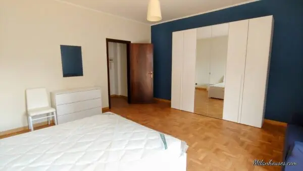 Appartamento via Andrea Maffei 10, Milano