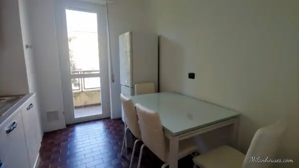 Appartamento via Andrea Maffei 10, Milano