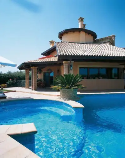 Villa Trifamiliare Pineto
