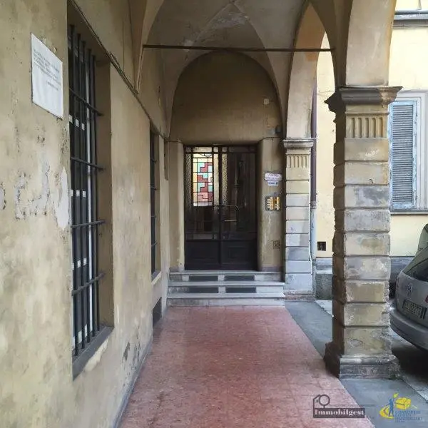 Loft strada Della Repubblica 58, Centro Storico, Parma