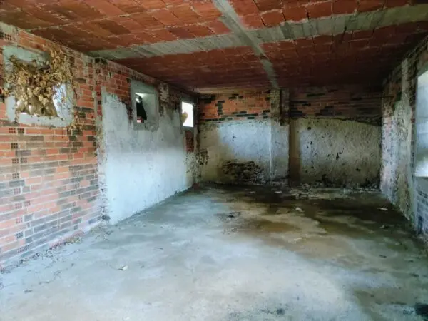 Magazzino 1, Front