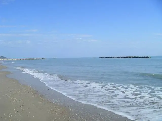 Immagine per Stabilimento Balneare in vendita a Cupra Marittima via Kennedy