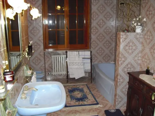 Casale via Di Villa Gaia 508, Lucca