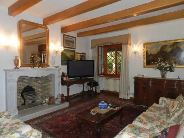 Casale via Di Villa Gaia 508, Lucca
