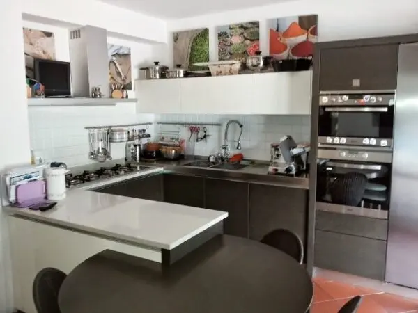 Villa via Prima Collina, Ascoli Piceno