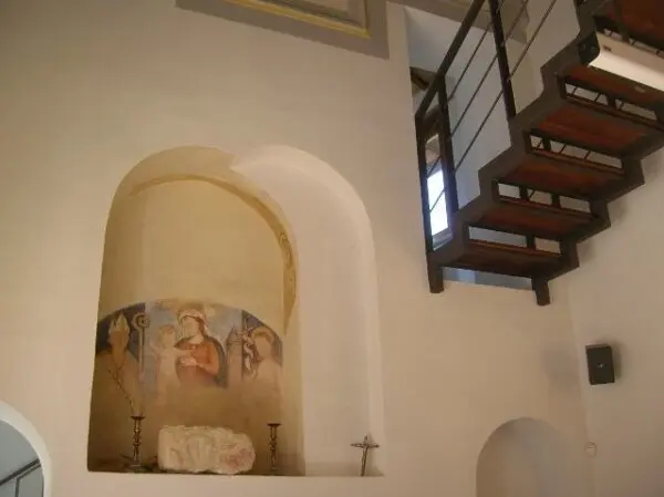 Villa Trifamiliare via Centro Storico, Ascoli Piceno
