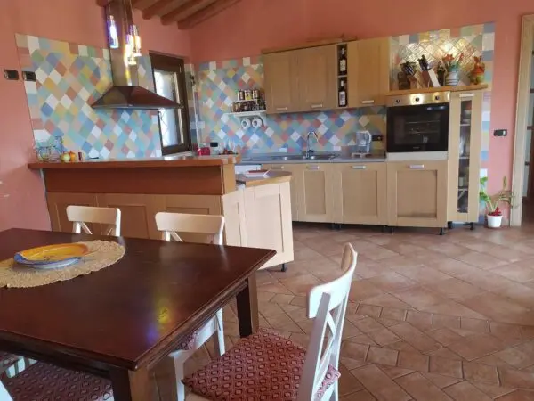 Villa strada Di Campo Sardella, Amelia