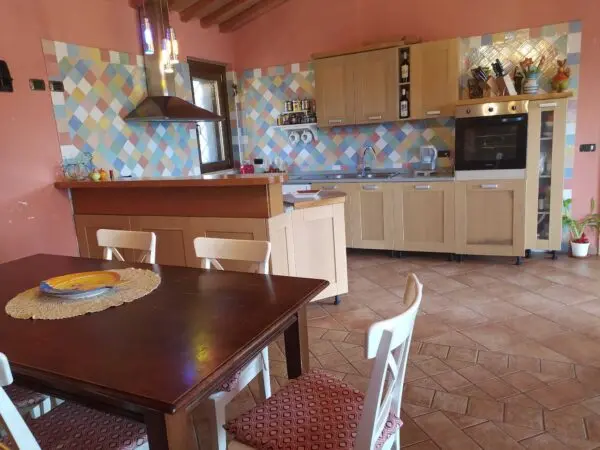 Villa strada Di Campo Sardella, Amelia