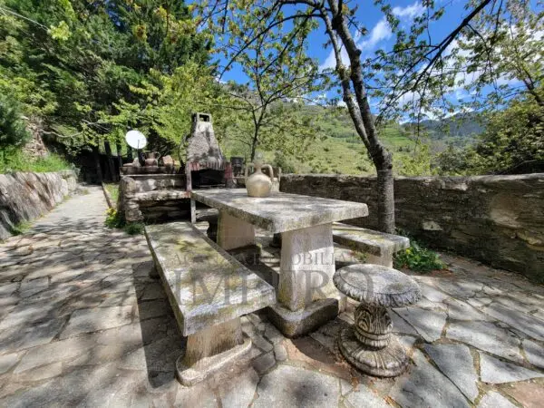 Villa strada Provinciale 65, Castel Vittorio
