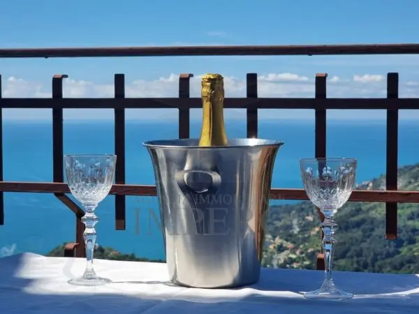 Villa via Nappio 24, Ventimiglia