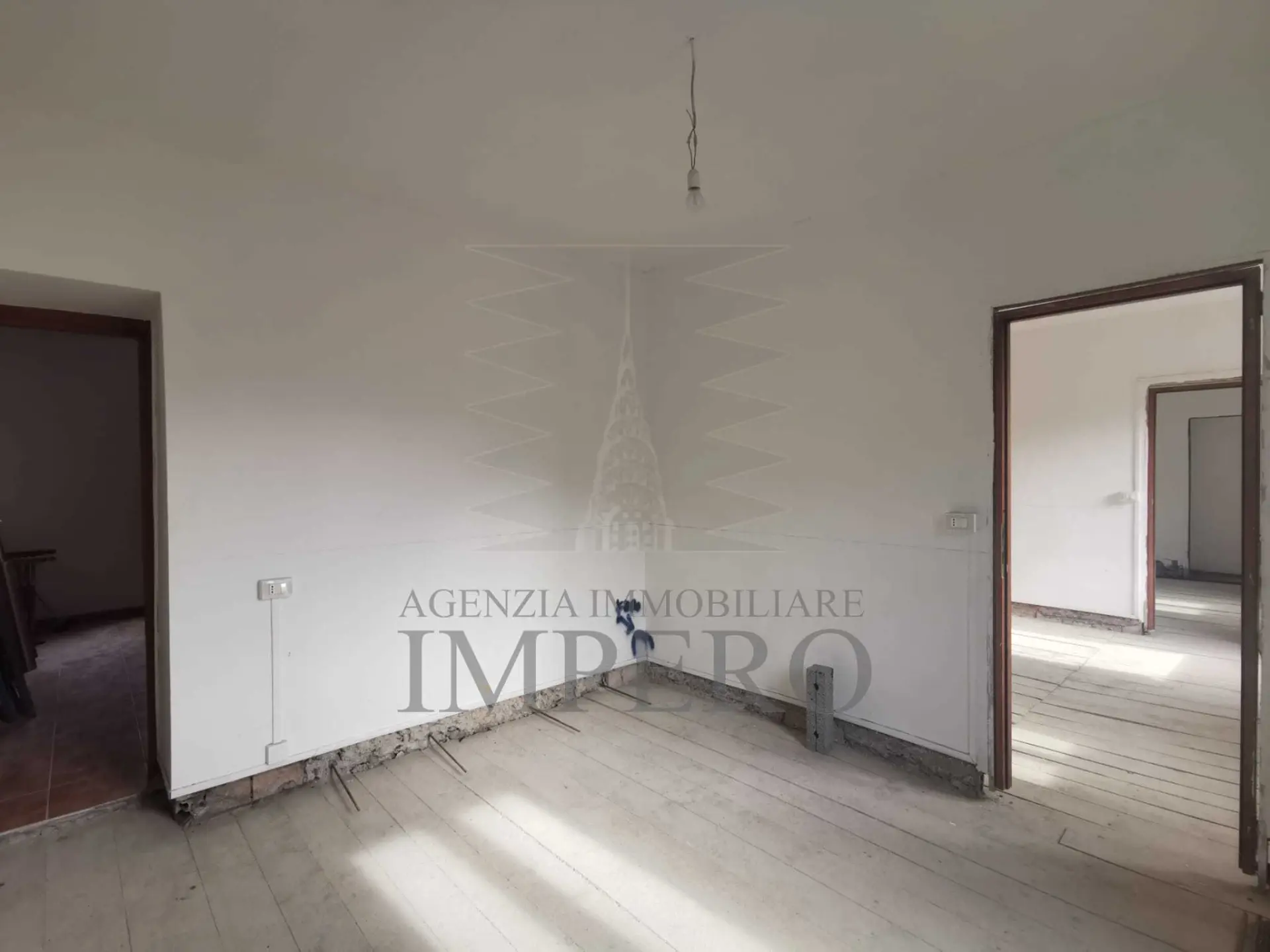 Immagine per Trilocale in vendita a Isolabona via Nuova 10