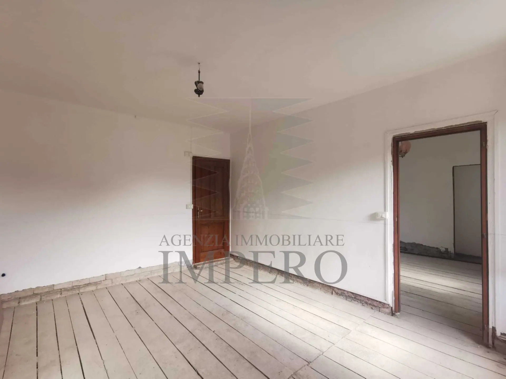 Immagine per Trilocale in vendita a Isolabona via Nuova 10