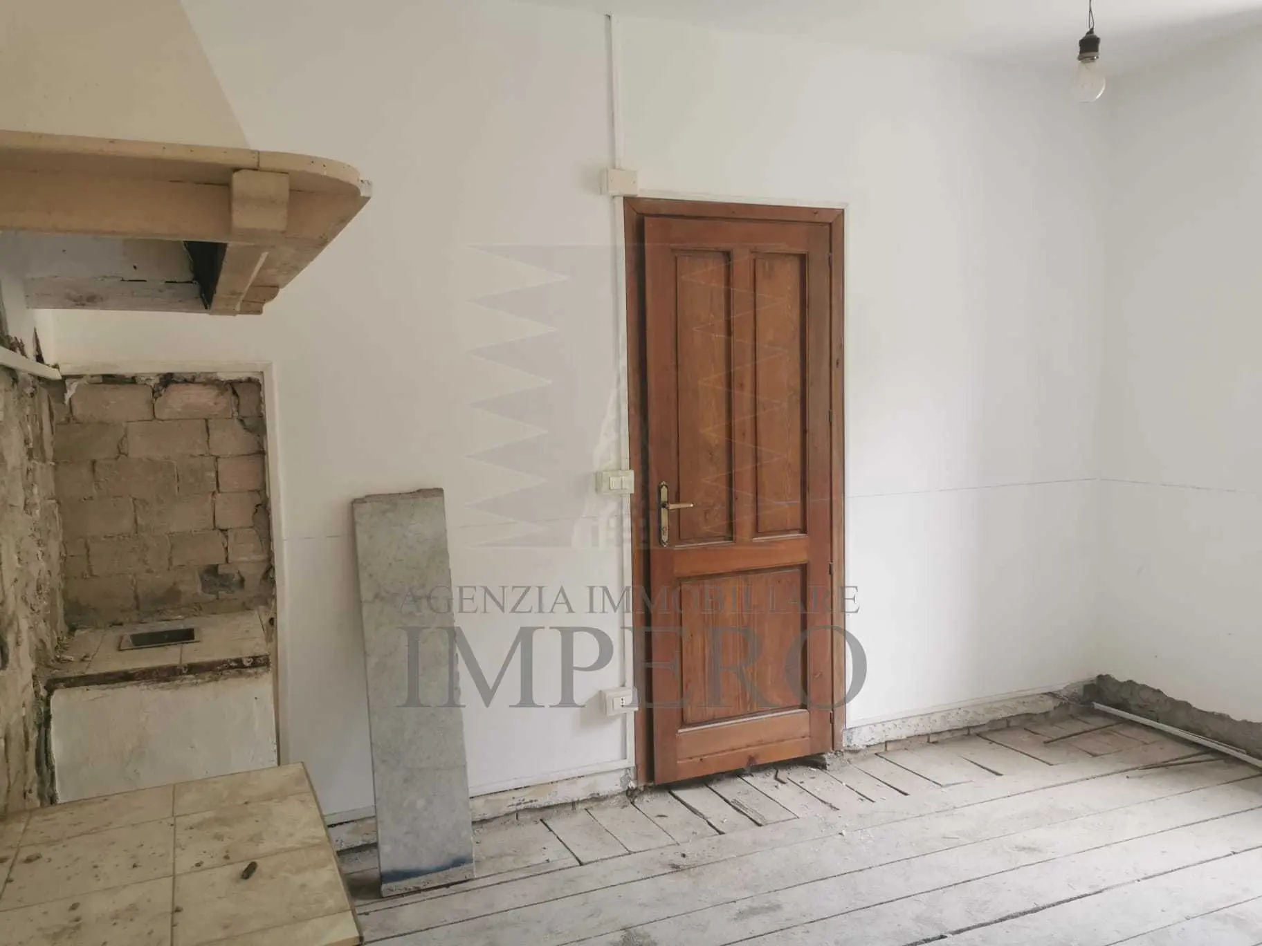 Immagine per Trilocale in vendita a Isolabona via Nuova 10