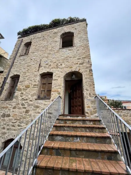 Villa piazza San Sebastiano, Sanremo