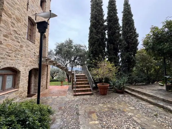 Villa piazza San Sebastiano, Sanremo