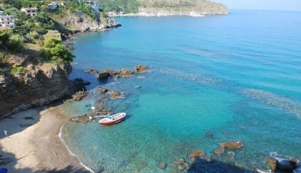 Villaggio Turistico piazza Dante Alighieri 1, Salerno