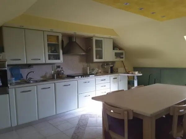 Villa A Schiera via Monticelli, Ascoli Piceno